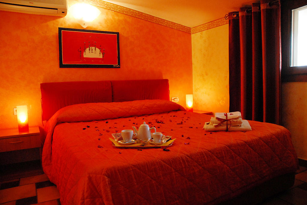 B&B Fantar House Carbonia Cameră foto
