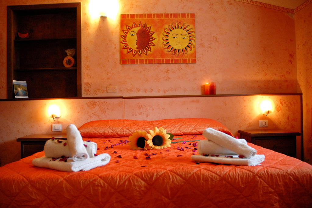 B&B Fantar House Carbonia Cameră foto